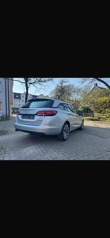 Gebraucht Opel Astra 160 PS (117 kW) 2016 Silber Kombi