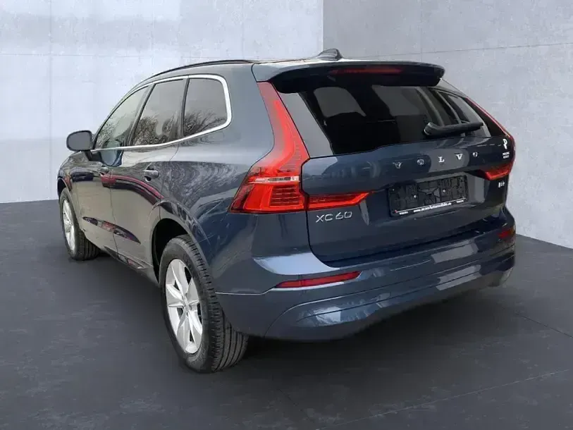Occasion Volvo XC60 Core 197 ch (144 kW) 2023 Bleue SUV