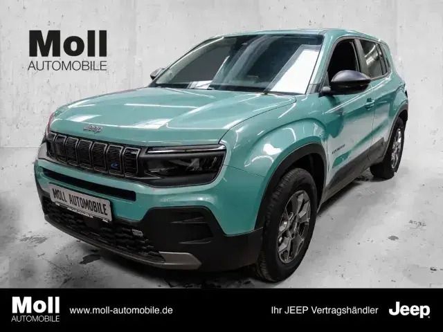 Hellblau Neu 2024 Jeep Avenger EV Longitude SUV | 28.950 € (Fairer Preis) - Bild 1/4