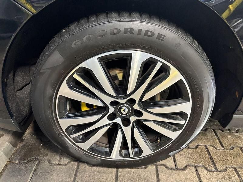 Gebraucht Renault Espace Initiale Paris 160 PS (117 kW) 2016 Schwarz Limousine