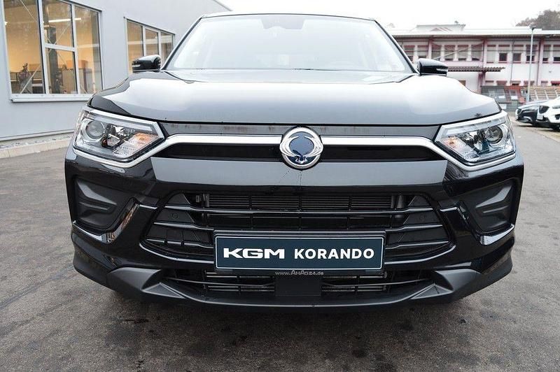 Neu Ssangyong (KGM) Korando 163 PS (119 kW) 2025 Schwarz SUV