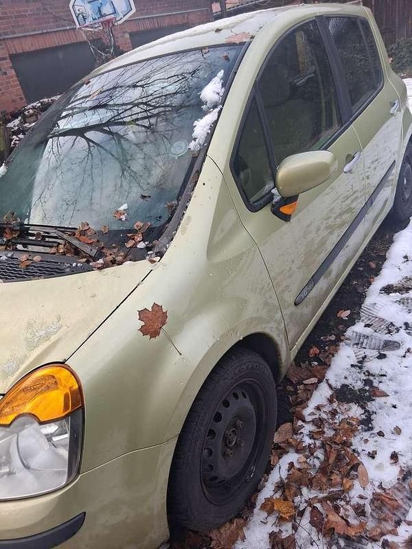 Second-hand Renault Modus Authentique 75 CP (55 kW) 2004 Monovolum