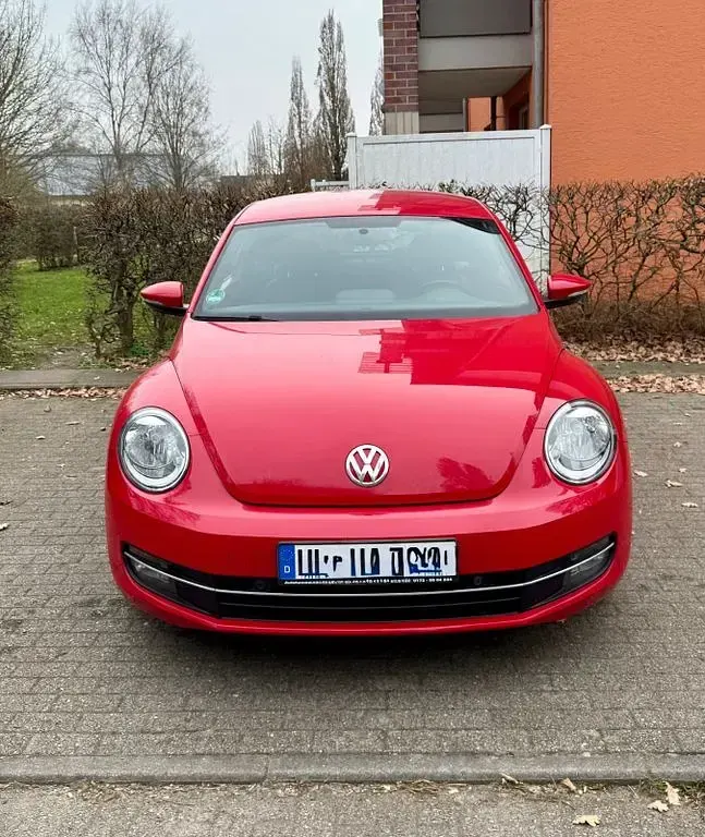 Gebraucht VW Beetle 105 PS (77 kW) 2012 Rot Kleinwagen