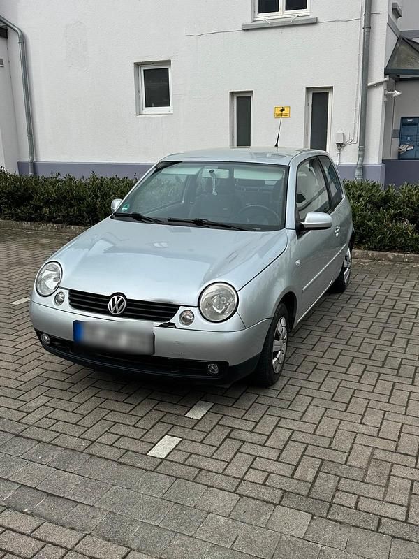 Gebraucht VW Lupo 75 PS (55 kW) 2005 Silber Kleinwagen