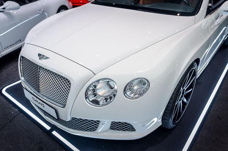 Gebraucht Bentley Continental GT 575 PS (422 kW) 2012 Weiß Coupé