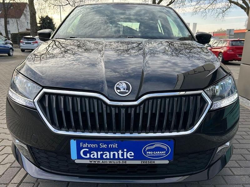 Gebraucht Skoda Fabia Cool Plus 60 PS (44 kW) 2021 Schwarz Limousine