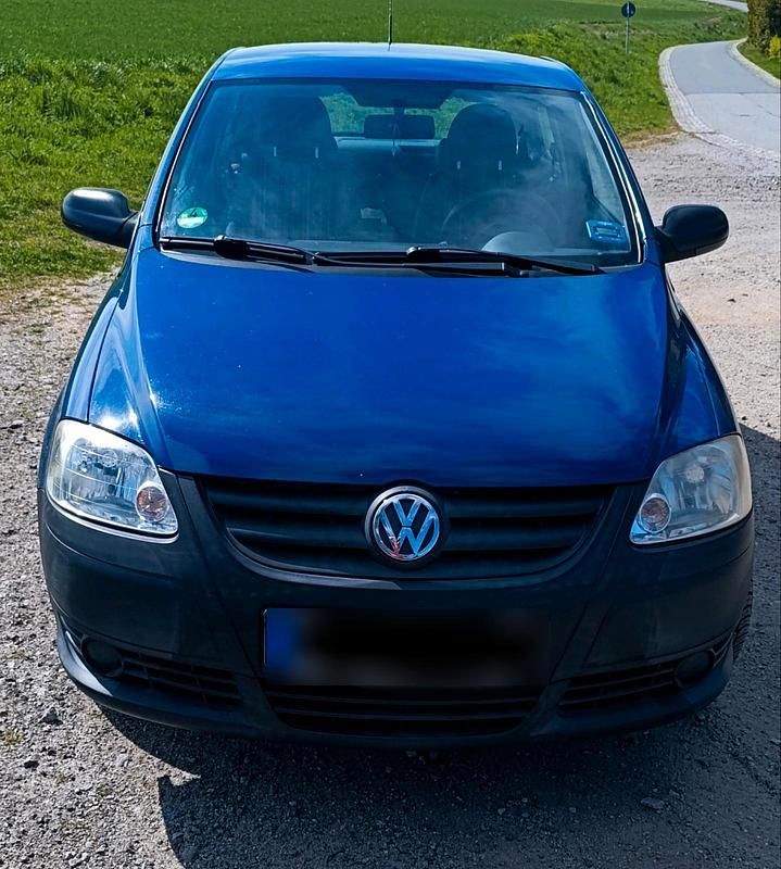 Usata VW Fox 55 CV (40 kW) 2009 Blu Utilitaria
