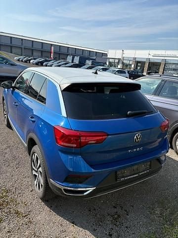 Gebraucht VW T-Roc Active 150 PS (110 kW) 2021 Ravennablau metallic pure whit SUV