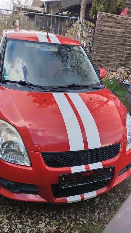 Gebraucht Suzuki Swift 102 PS (75 kW) 2008 Rot Kleinwagen