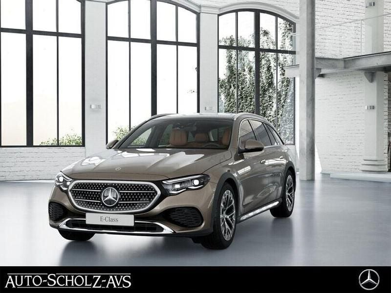 Gebraucht Mercedes E450 Avantgarde 367 PS (269 kW) 2026 Samtbraun metallic Kombi