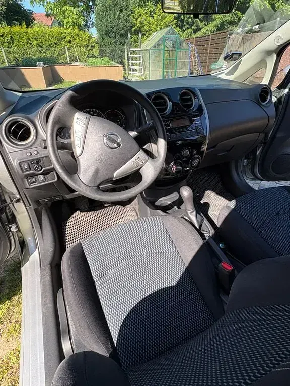 Gebraucht Nissan Note Acenta 80 PS (58 kW) 2013 Silber Kleinwagen
