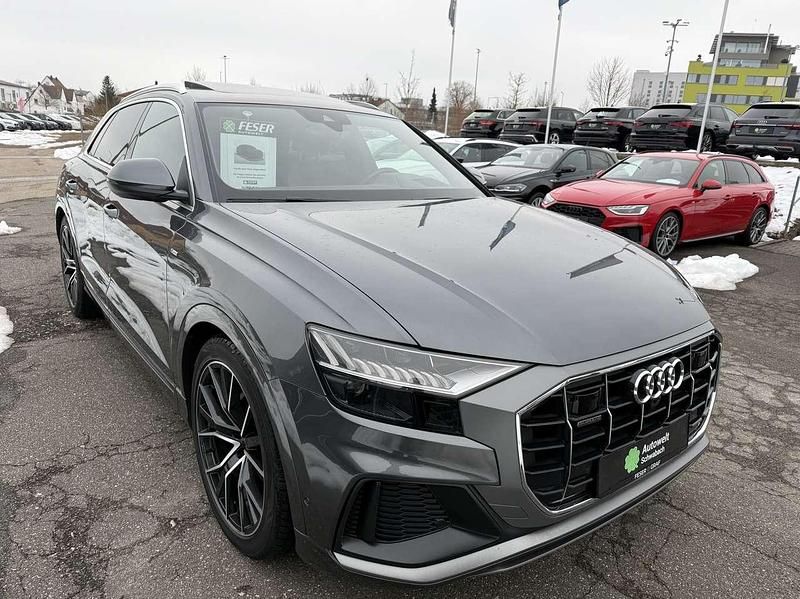 Gebraucht Audi Q8 Ambiente 286 PS (210 kW) 2019 Daytonagrau perleffekt SUV