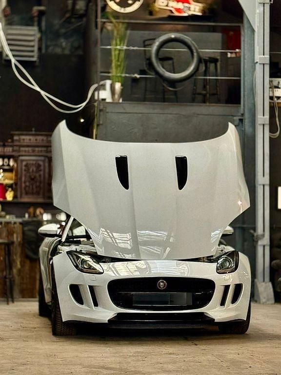 Second-hand Jaguar F-Type 340 CP (250 kW) 2017 Alb Coupe