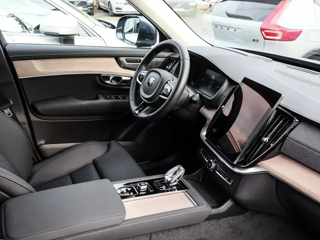 Gebraucht Volvo XC90 Plus 455 PS (334 kW) 2025 Blau SUV