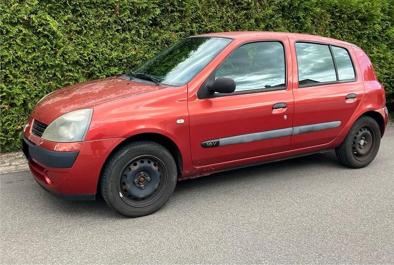 Rot Gebraucht 2003 Renault Clio II Kleinwagen | 1.299 € (Superpreis) - Bild 1/4