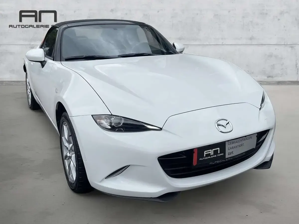 Gebraucht Mazda MX5 131 PS (96 kW) 2018 Weiß Cabrio