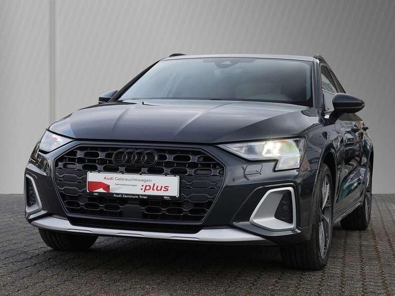 Gebraucht Audi A3 Ambiente 150 PS (110 kW) 2025 Manhattangrau metallic Limousine