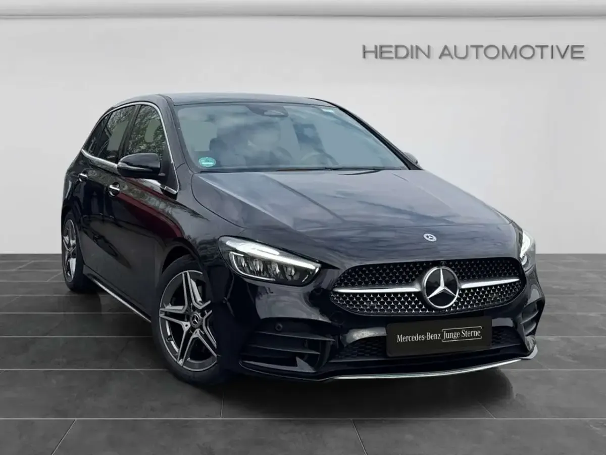 Gebraucht Mercedes B220 AMG 190 PS (139 kW) 2025 Schwarz Kleinwagen