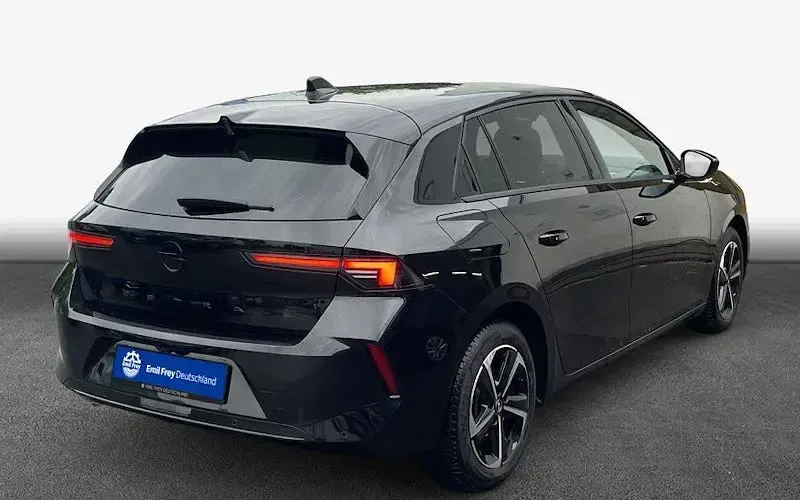 Usata Opel Astra 131 CV (96 kW) 2025 Nero Utilitaria