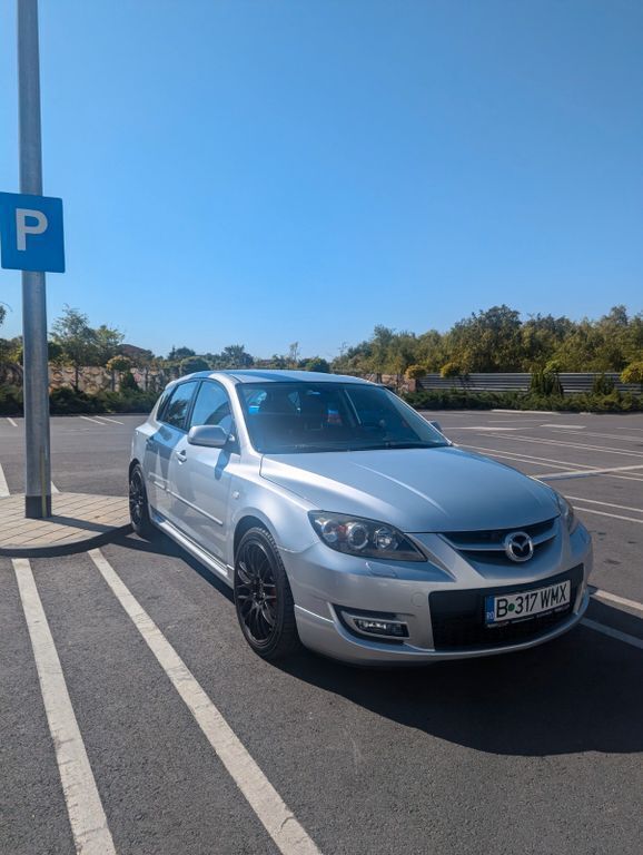 Używany Mazda 3 356 KM (261 kW) 2008 Szary Sedan/Limuzyna