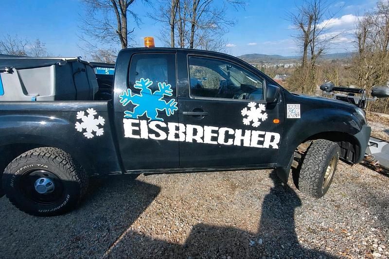 Gebraucht Isuzu D-Max 163 PS (119 kW) 2017 Schwarz Pickup