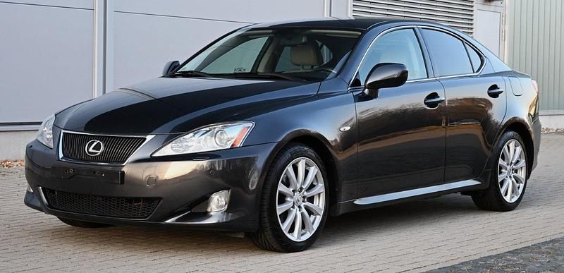 Gebraucht Lexus IS250 208 PS (152 kW) 2008 Grau Limousine
