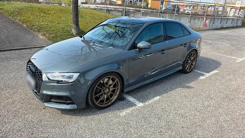 Gebraucht Audi S3 Sport 380 PS (279 kW) 2017 Grau Limousine