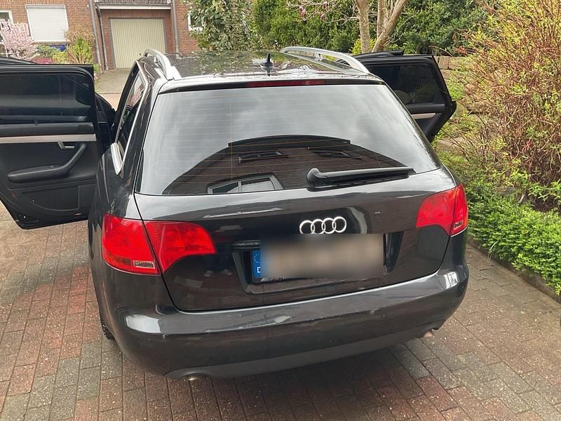 Używany Audi A4 Performance 232 KM (170 kW) 2007 Czarny Kombi