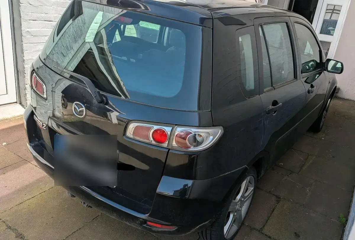 Gebraucht Mazda 2 Active 80 PS (58 kW) 2007 Schwarz Kleinwagen