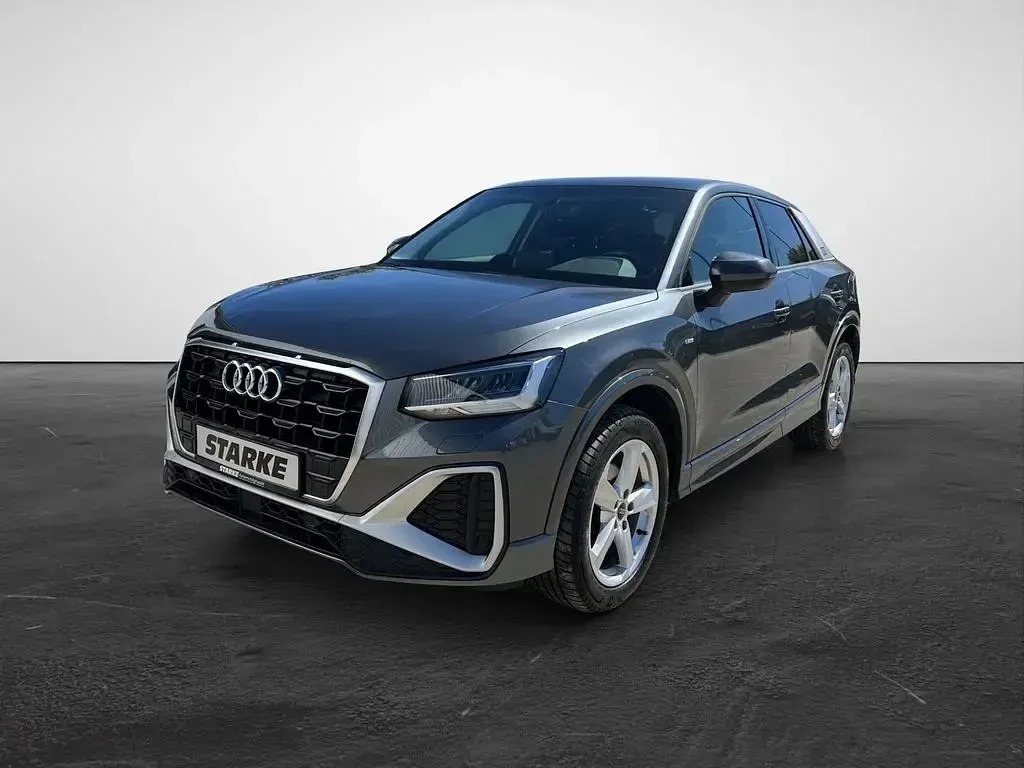 Gebraucht Audi Q2 S-Line 150 PS (110 kW) 2021 Grau (daytonagrau perleffekt) SUV