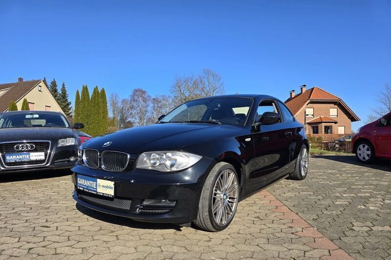 Schwarz Gebraucht 2010 BMW 120 Performance Kleinwagen | 8.400 € (Teuer) - Bild 1/4