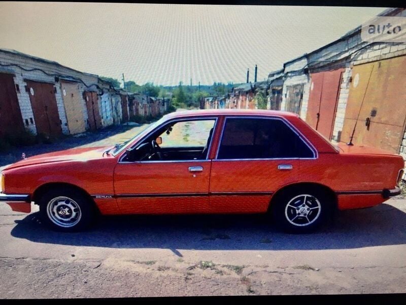 Rot Gebraucht 1979 Opel Commodore Limousine | 7.000 € - Bild 1/4