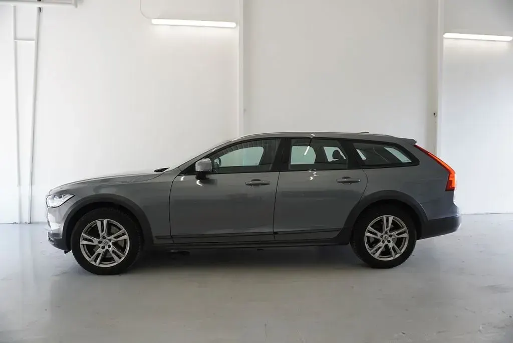 Gebraucht Volvo V90 CC 190 PS (139 kW) 2017 Grau Kombi