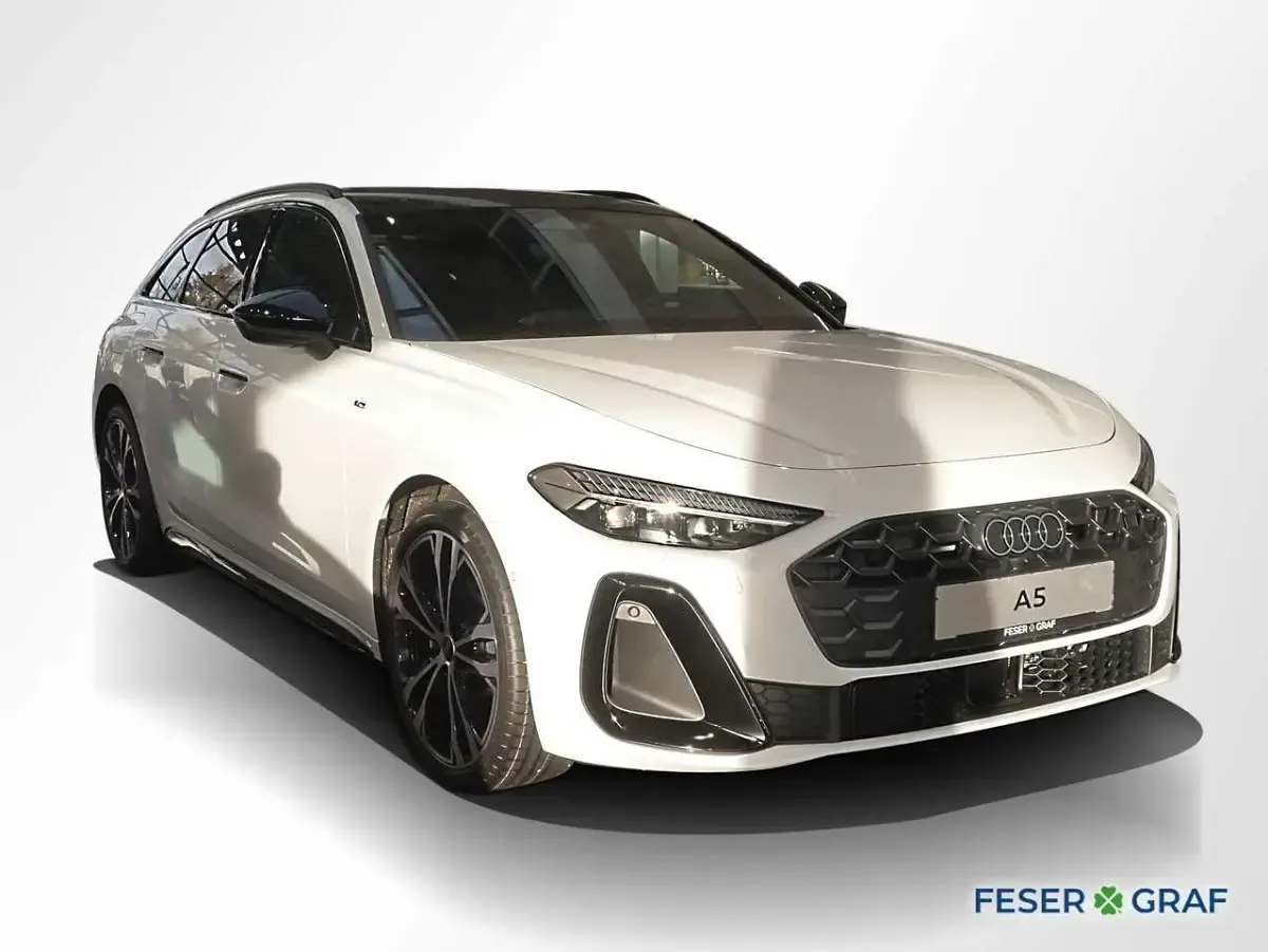 Gebraucht Audi A5 Ambiente 204 PS (150 kW) 2026 Gletscherweiß Kombi