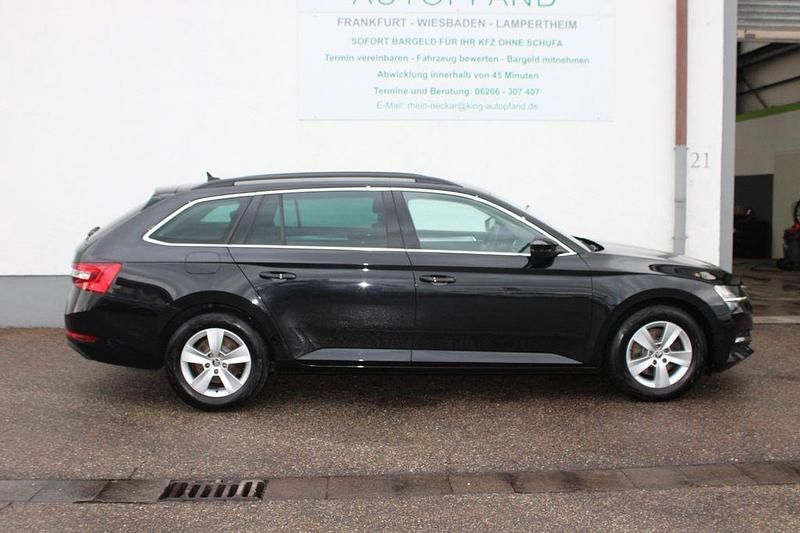 Gebraucht Skoda Superb Ambition 220 PS (161 kW) 2021 Schwarz Kombi