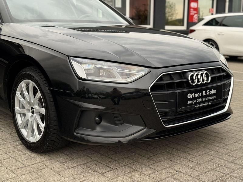 Gebraucht Audi A4 Advanced 150 PS (110 kW) 2022 Schwarz Kombi