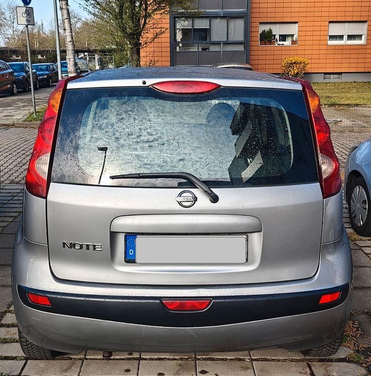 Gebraucht Nissan Note 88 PS (64 kW) 2006 Grau Kleinwagen