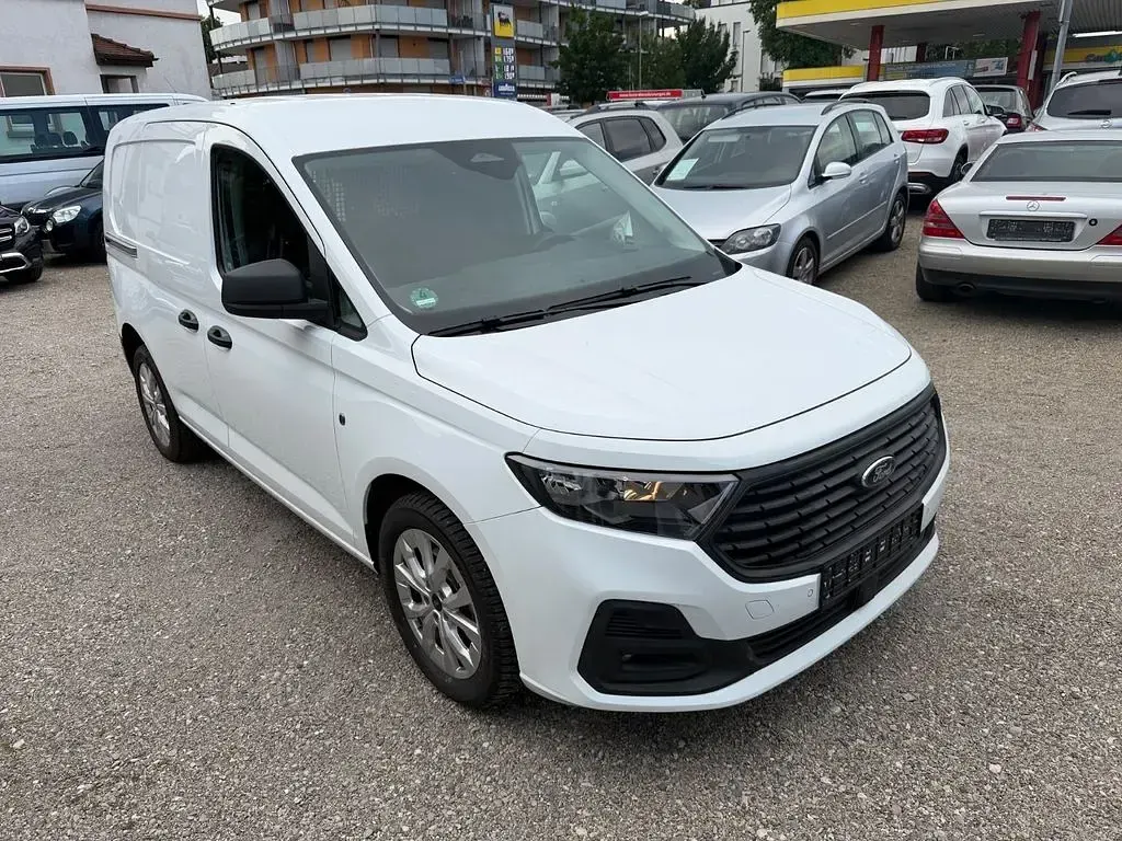 Gebraucht Ford Transit Connect Trend 116 PS (85 kW) 2025 Weiß Van / Kleinbus