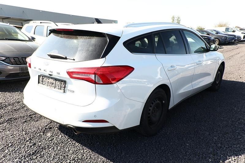Używany Ford Focus 125 KM (91 kW) 2022 Biały Kombi