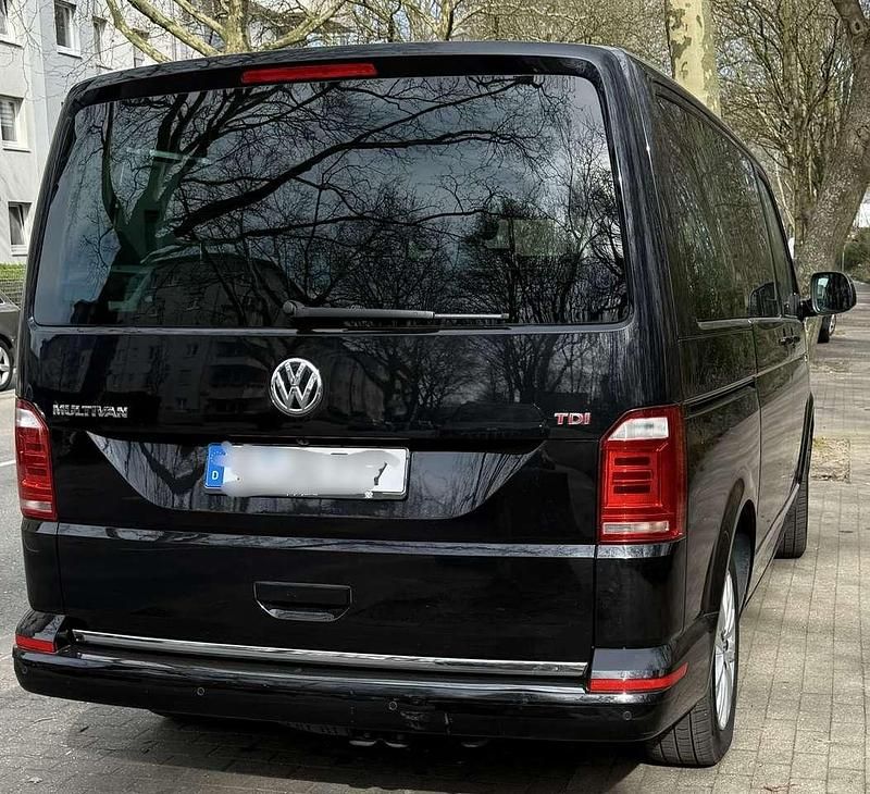 Używany VW T6 Highline 204 KM (150 kW) 2017 Czarny Van