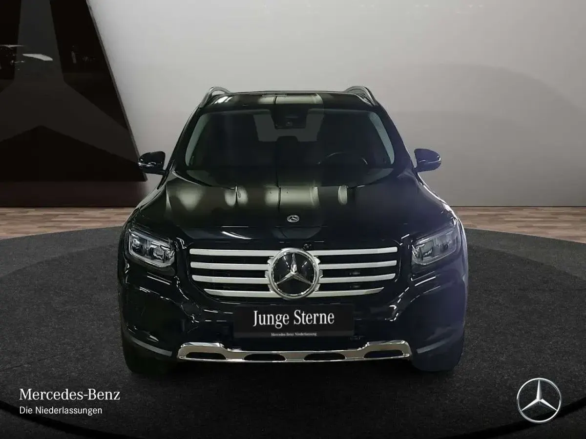 Gebraucht Mercedes GLB180 Progressive 116 PS (85 kW) 2025 Schwarz SUV