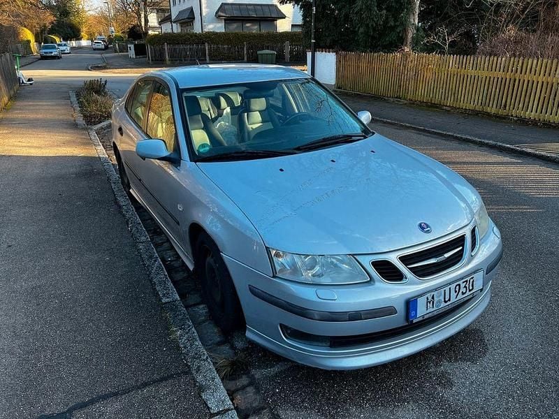 Silber Gebraucht 2003 Saab 9-3 Aero Limousine | 2.003 € - Bild 1/4