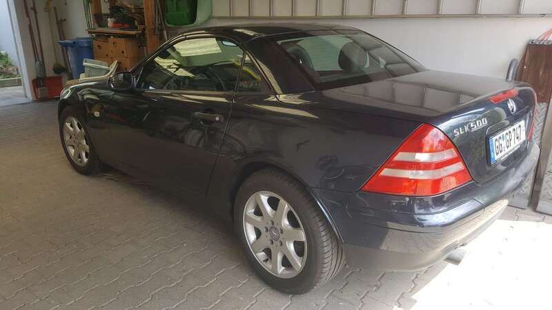 Schwarz Gebraucht 1997 Mercedes SLK200 Cabrio | 5.999 € (Guter Preis) - Bild 1/3
