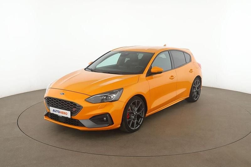 Gebraucht Ford Focus ST 280 PS (205 kW) 2019 Orange Limousine