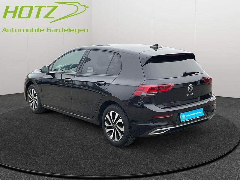 Gebraucht VW Golf VII Active 150 PS (110 kW) 2021 Kleinwagen