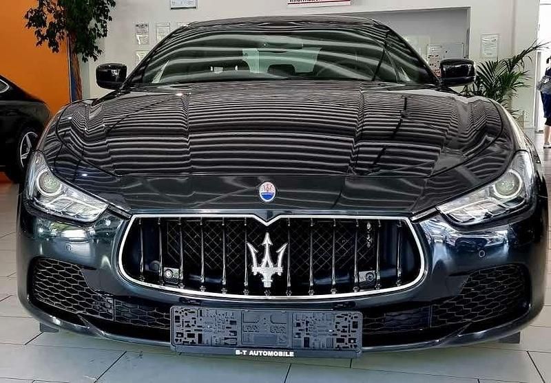 Gebraucht Maserati Ghibli 409 PS (300 kW) 2016 Schwarz Coupé