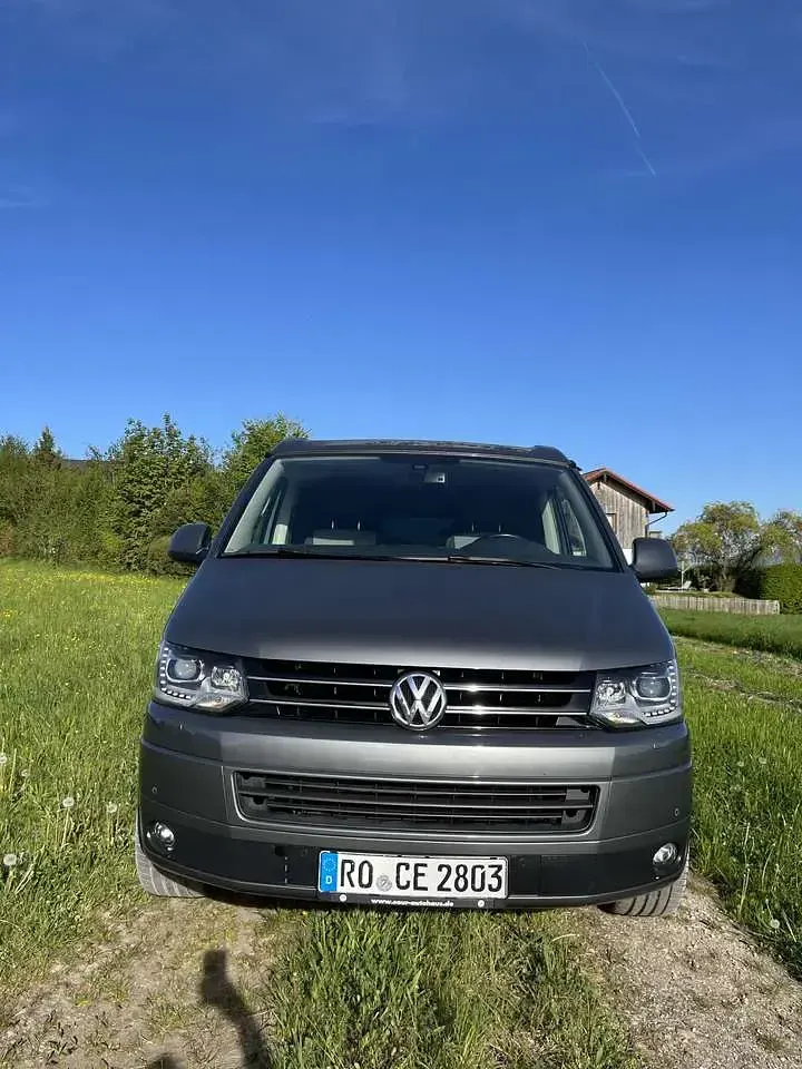 Używany VW T5 Beach 179 KM (131 kW) 2015 Szary Van