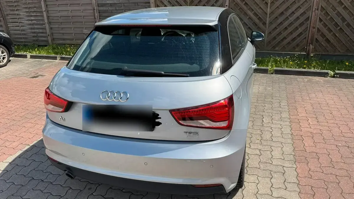 Gebraucht Audi A1 80 PS (58 kW) 2016 Silber Kleinwagen