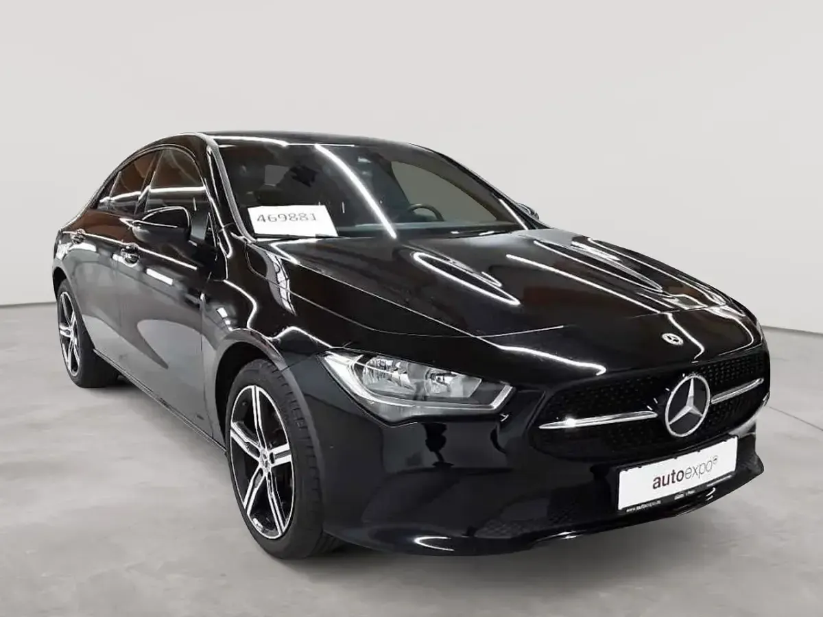 Gebraucht Mercedes CLA220 Progressive 191 PS (140 kW) 2023 Coupé
