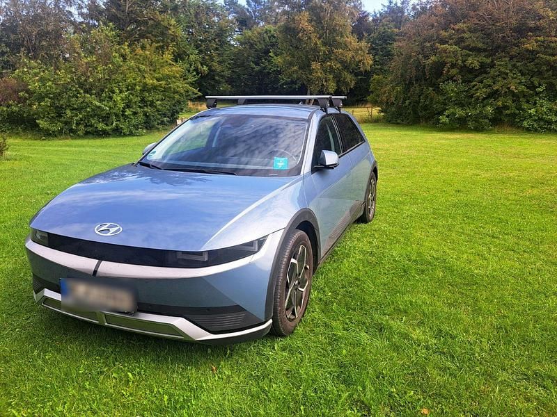 Blau Gebraucht 2022 Hyundai Ioniq 5 Techniq SUV | 29.000 € (Superpreis) - Bild 1/4